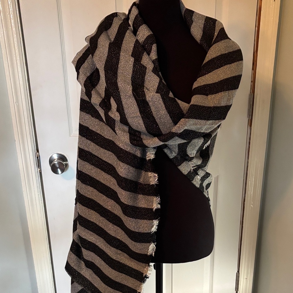 Striped Black and Gray Scarf